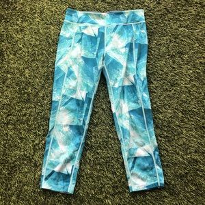 Sweaty Betty green capri workout pants